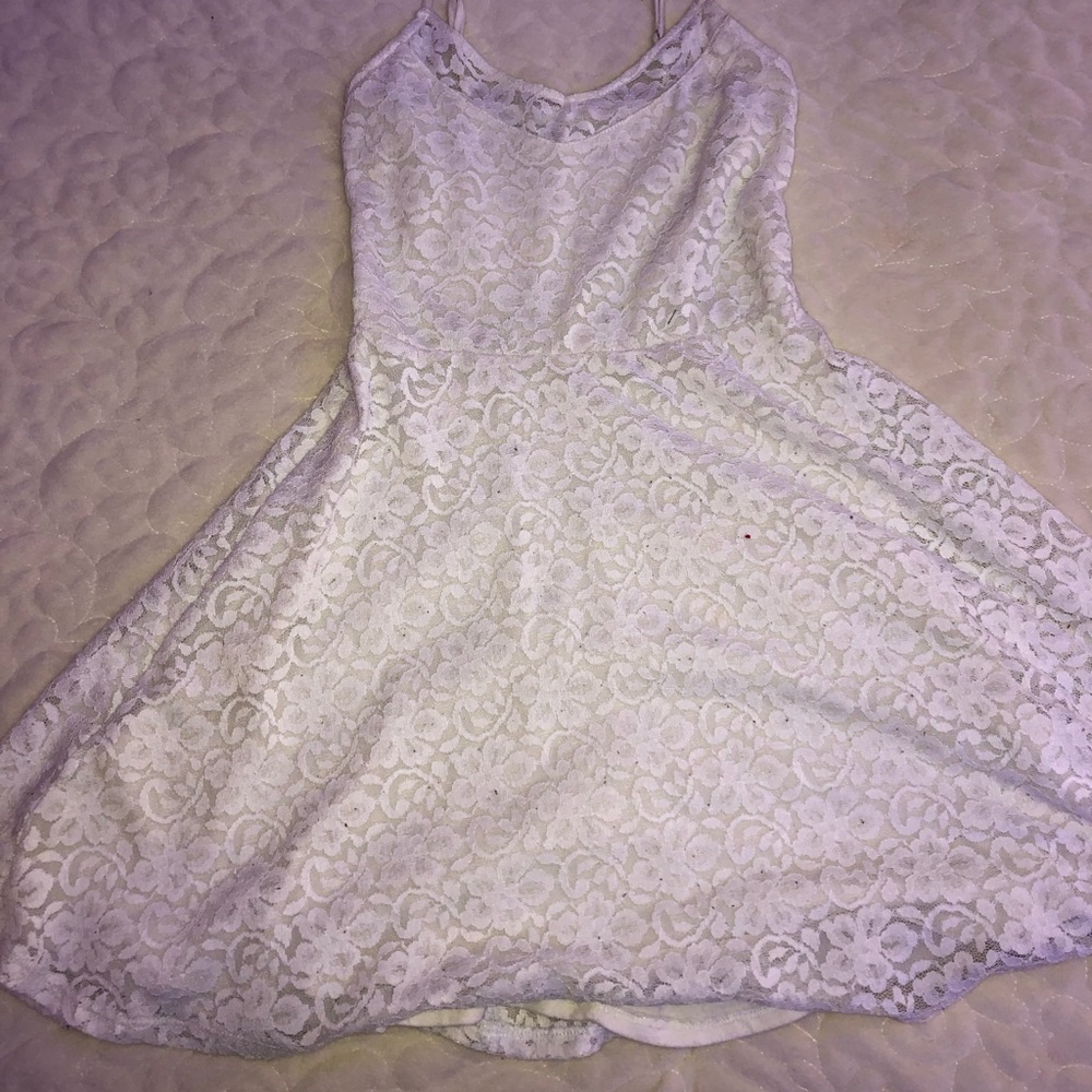 White lace dress